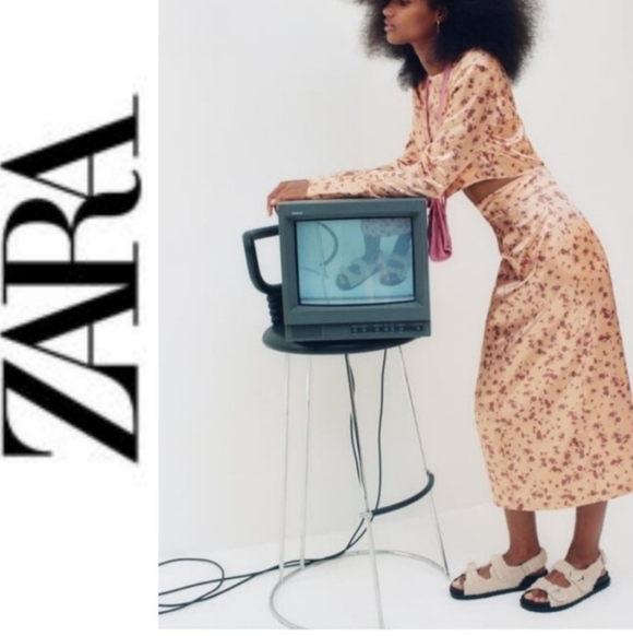 ZARA floral salmon pink midi skirt - Picture 1 of 8